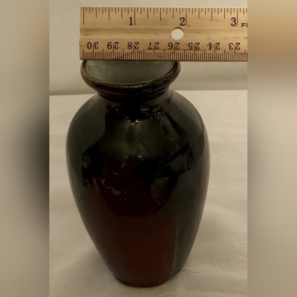 VTG 6” Maroon Black,Red/Green Tinted Ceramic Bud Vase - - Picture 12 of 12